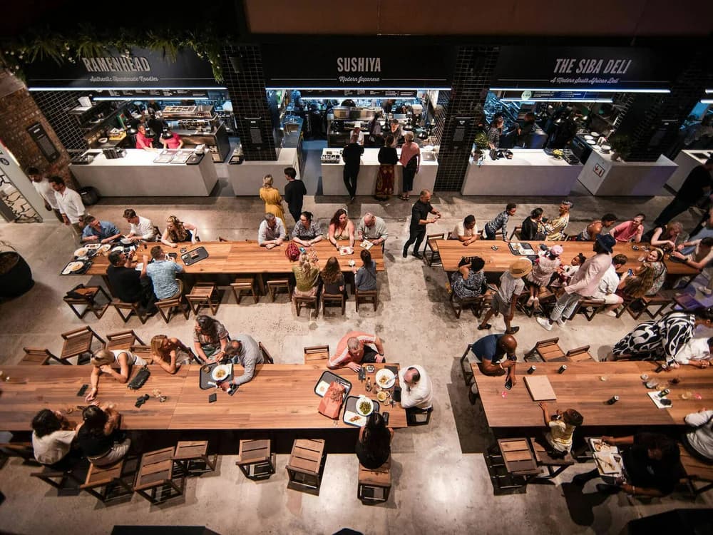 Gastronomiebereich und Küchen im Time Out Market